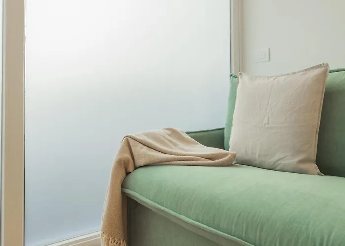 A Step From The Lake Apartment By Rent All Como